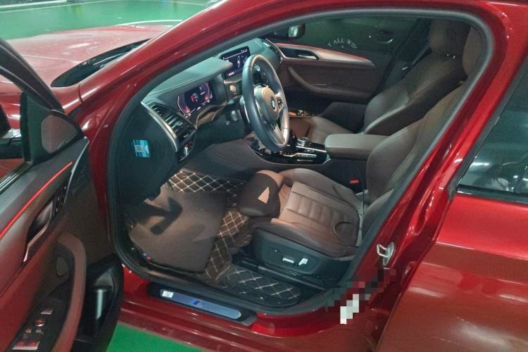 Used BMW X4 2021 xDrive 25i M Sport Night Edition package Driver Seat