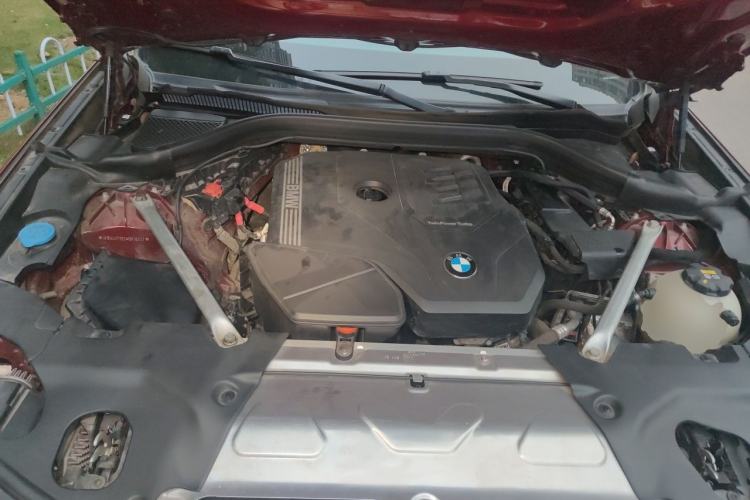 Used BMW X4 2021 xDrive 25i M Sport Package Engine Bay