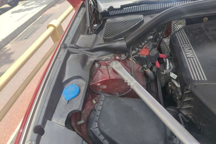 Used BMW X4 2021 xDrive 25i M Sport Package Engine Bay Right