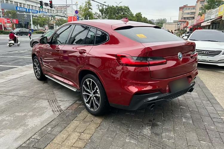 Used BMW X4 2021 xDrive 25i M Sport Night Edition package Exterior 3