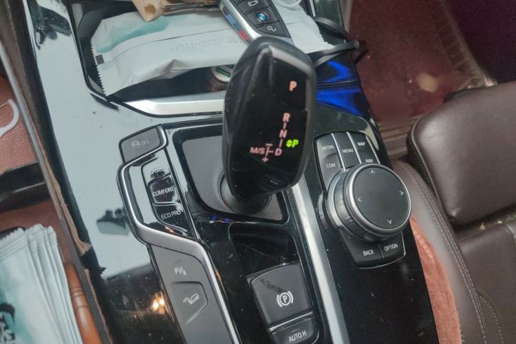 Used BMW X4 2021 xDrive 25i M Sport Package Gear Lever