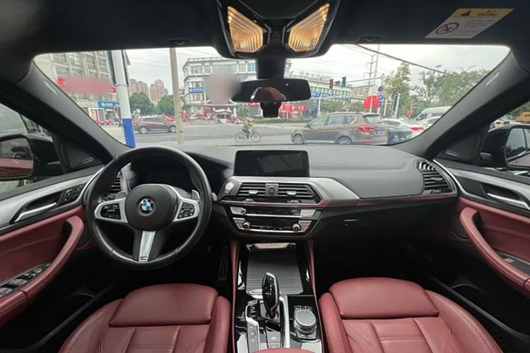 Used BMW X4 2021 xDrive 25i M Sport Night Edition package Interior 1