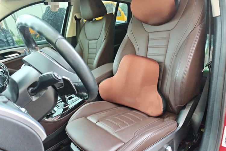 Used BMW X4 2021 Restyled xDrive 25i M Sport Package Left Front Seat