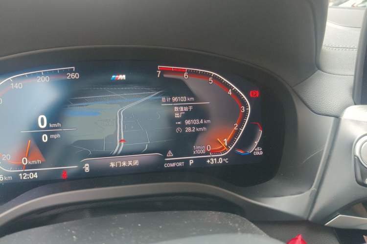 Used BMW X4 2021 xDrive 25i M Sport Package Odometer Close Up