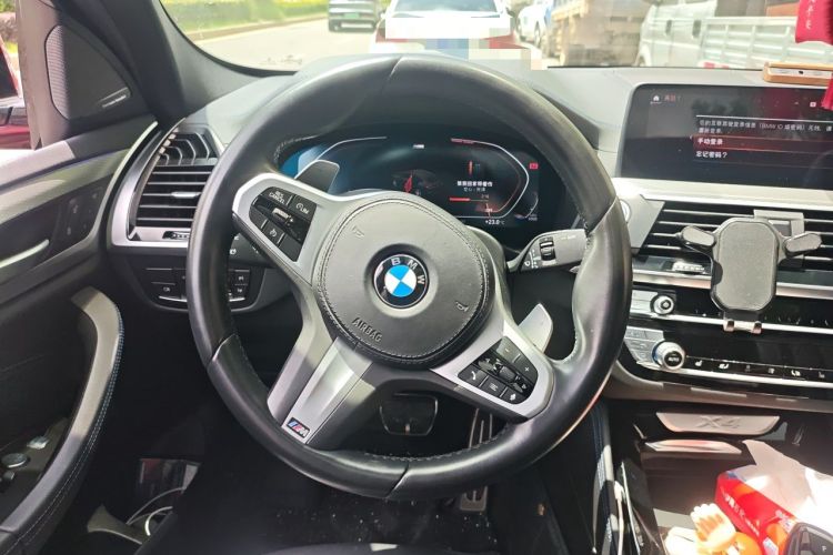 Used BMW X4 2021 xDrive 30i M Sport Night Edition package Steering Wheel