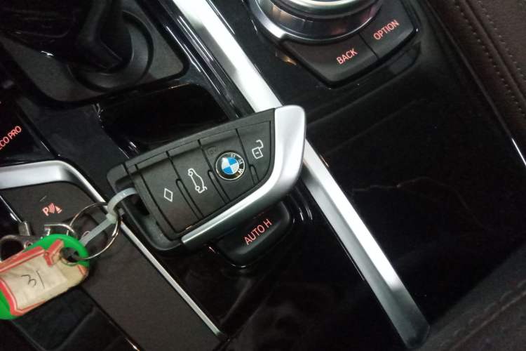 Used BMW X4 2021 xDrive 25i M Sport Package Vehicle Key