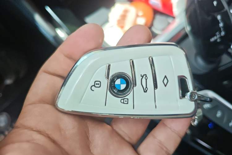 Used BMW X4 2021 xDrive 30i M Sport Night Edition package Vehicle Key