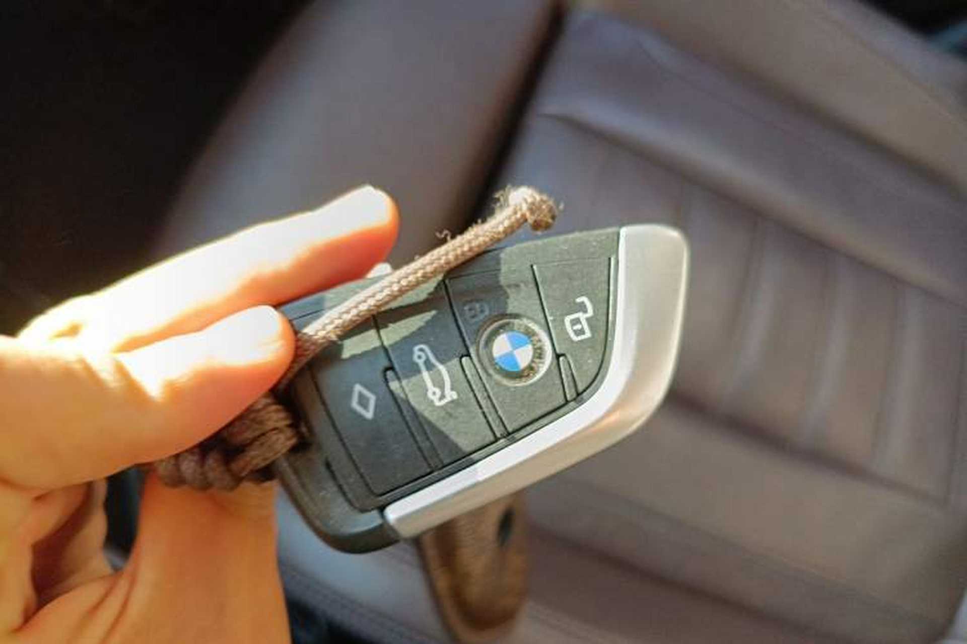 Used BMW X4 2021 xDrive 25i M Sport Package Vehicle Key