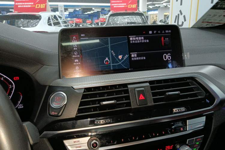 Used BMW X4 2021 Restyled xDrive 25i M Sport Night Edition Package Audio And AC Panel