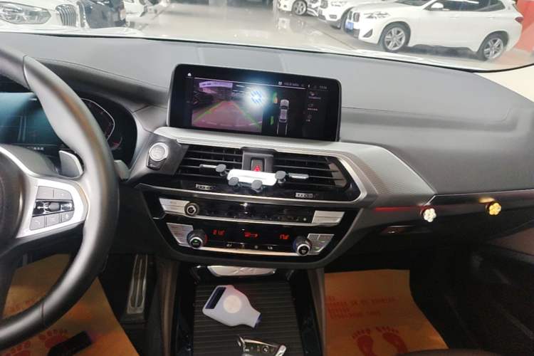 Used BMW X4 2021 xDrive 25i M Sport Package Audio And AC Panel