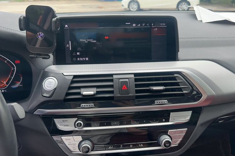 Used BMW X4 2021 xDrive 25i M Sport Package Audio And AC Panel