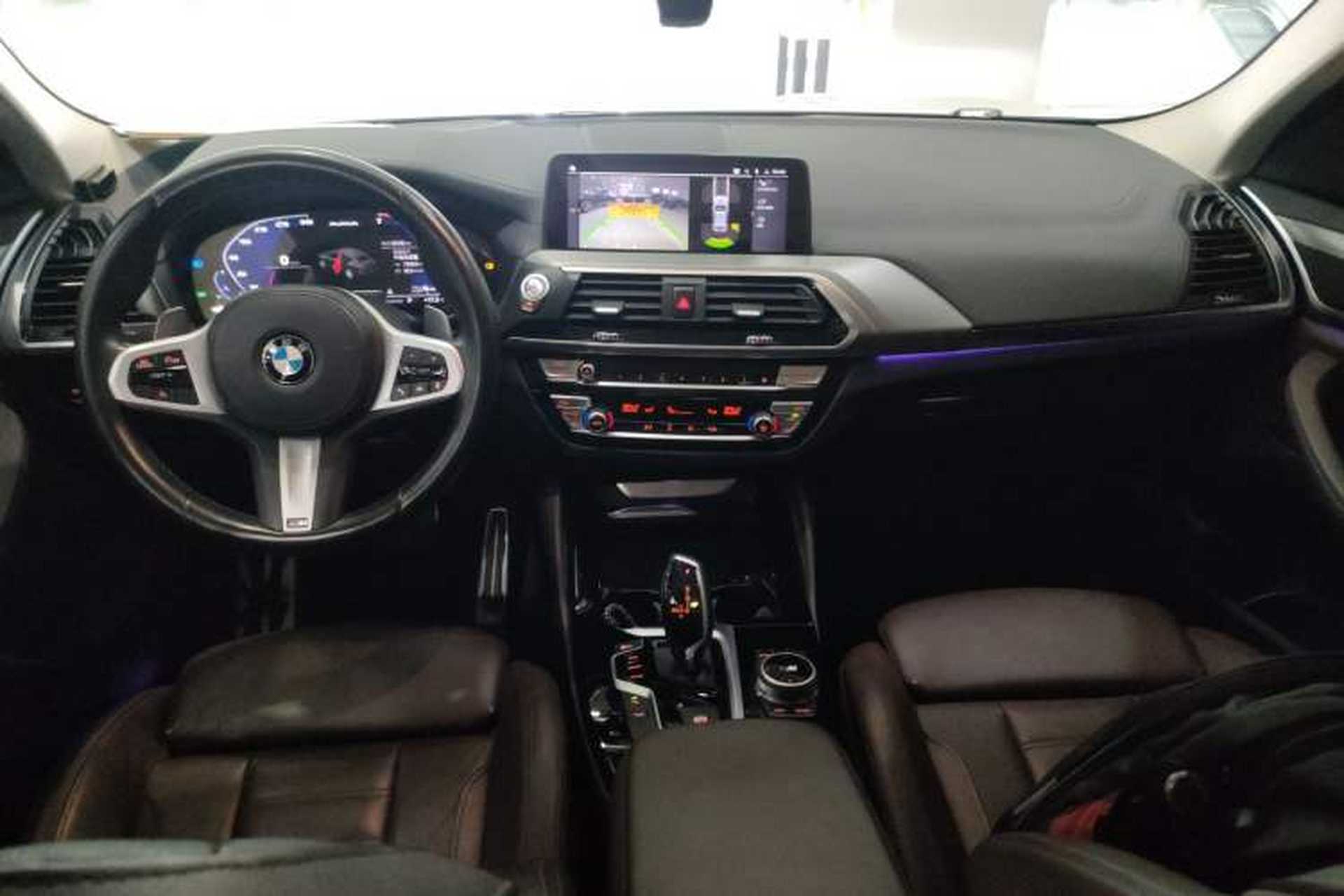 Used BMW X4 2021 Restyled xDrive 25i M Sport Package Center Console