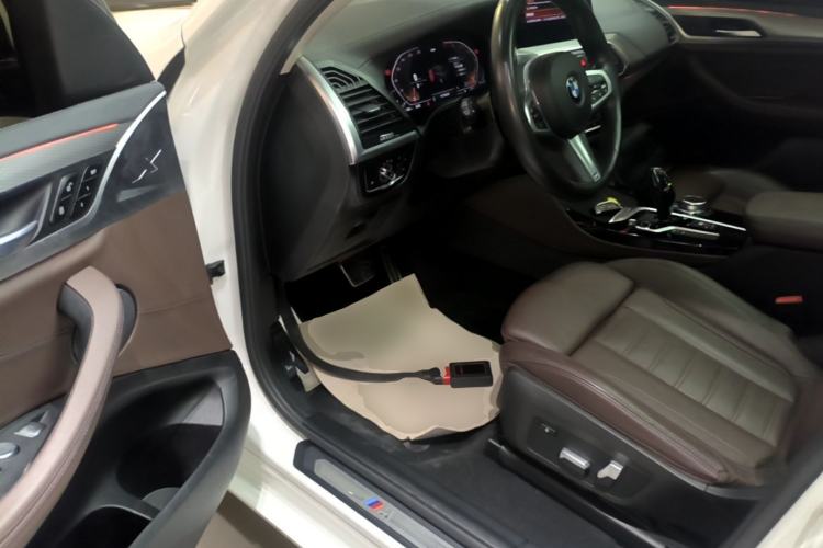 Used BMW X4 2021 xDrive 25i M Sport Package Driver Seat