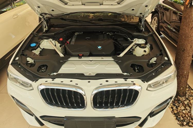 Used BMW X4 2021 xDrive 25i M Sport Package Engine Bay