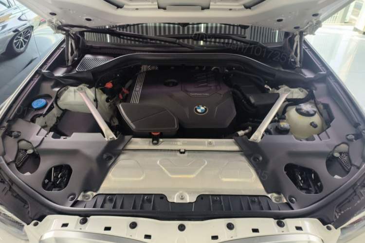 Used BMW X4 2021 xDrive 25i M Sport Package Engine Bay