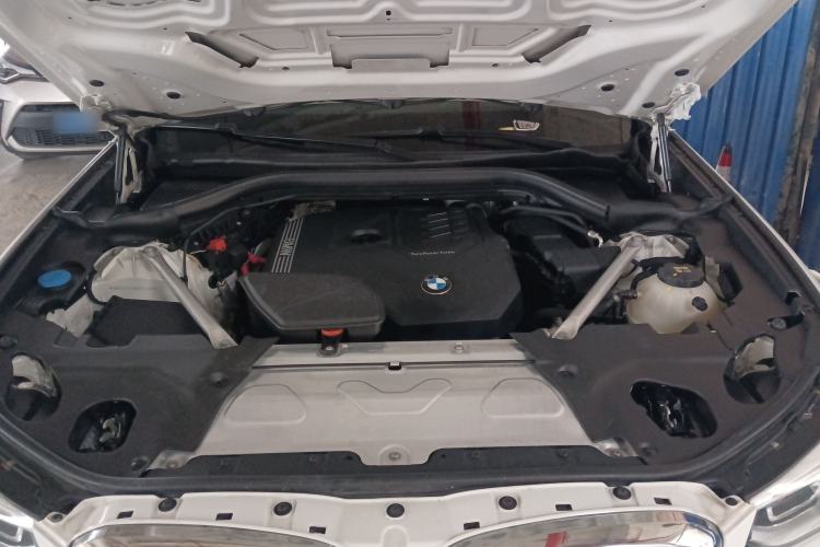 Used BMW X4 2021 xDrive 25i M Sport Package Engine Bay