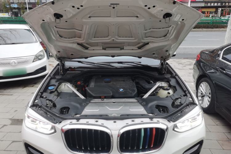 Used BMW X4 2021 xDrive 25i M Sport Package Engine Bay