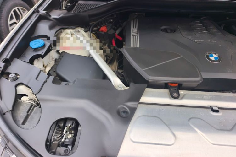 Used BMW X4 2021 xDrive 25i M Sport Package Engine Bay Right