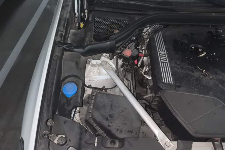 Used BMW X4 2021 Restyled xDrive 25i M Sport Night Edition Package Engine Bay Right