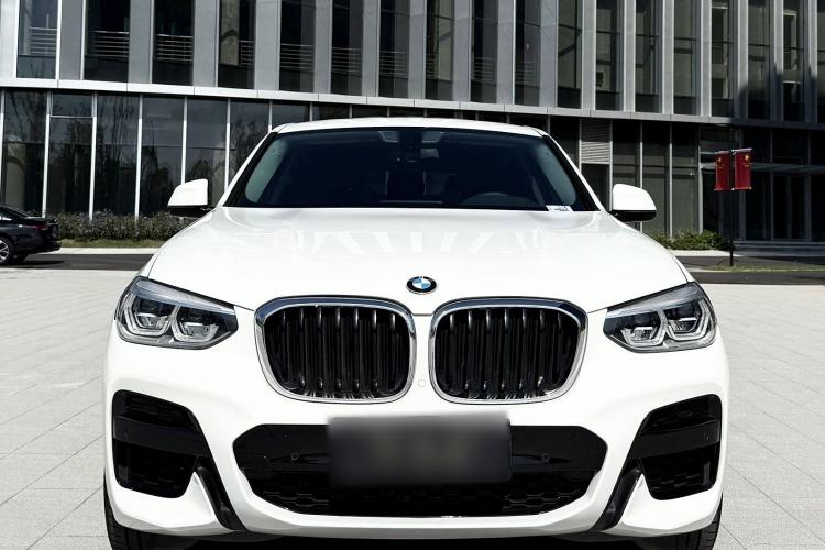 Used BMW X4 2021 xDrive 25i M Sport Package Exterior 2