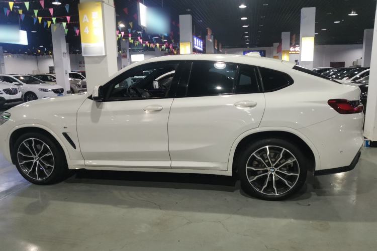 Used BMW X4 2021 Restyled xDrive 25i M Sport Night Edition Package Exterior 3