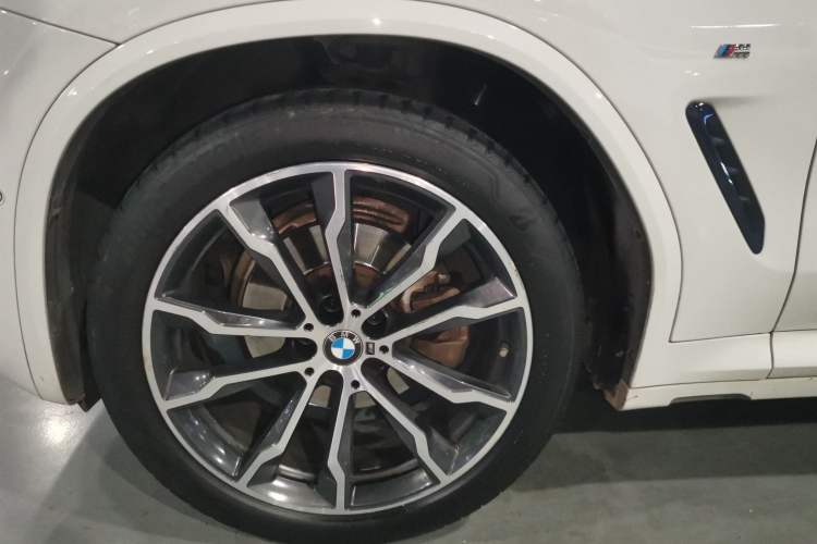 Used BMW X4 2021 Restyled xDrive 25i M Sport Night Edition Package Exterior 7