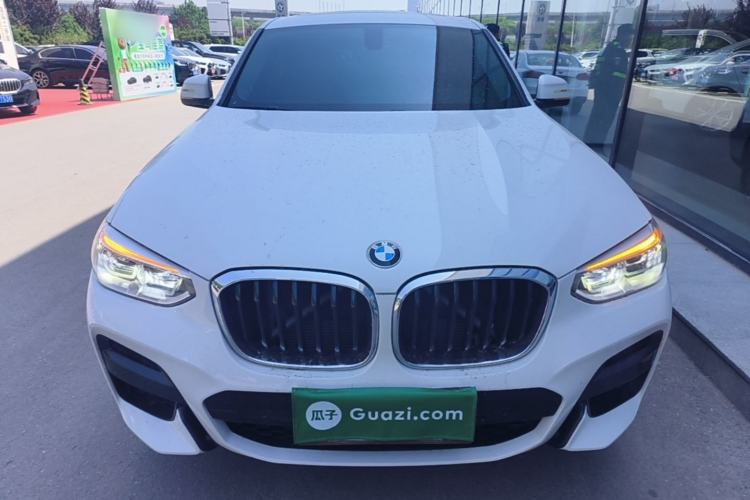 Used BMW X4 2021 xDrive 25i M Sport Package Front