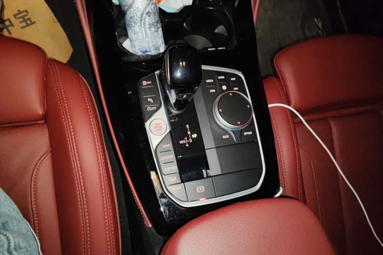 Used BMW X4 2021 Restyled xDrive 25i M Sport Package Gear Lever
