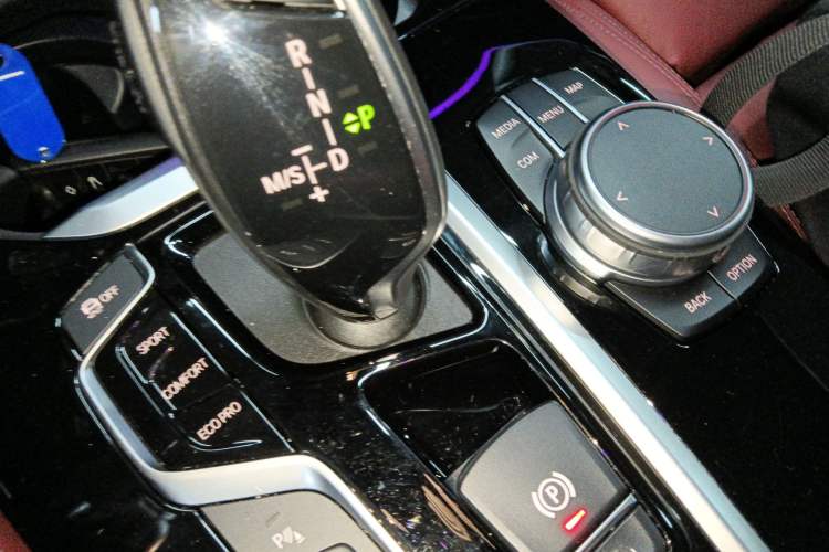 Used BMW X4 2021 Restyled xDrive 25i M Sport Night Edition Package Gear Lever