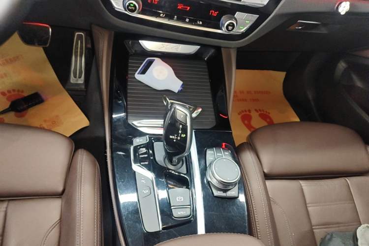 Used BMW X4 2021 xDrive 25i M Sport Package Gear Lever