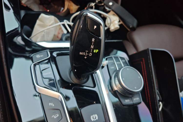 Used BMW X4 2021 xDrive 25i M Sport Package Gear Lever