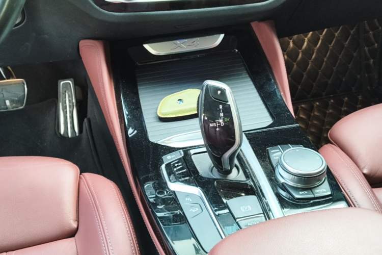 Used BMW X4 2021 xDrive 25i M Sport Package Gear Lever