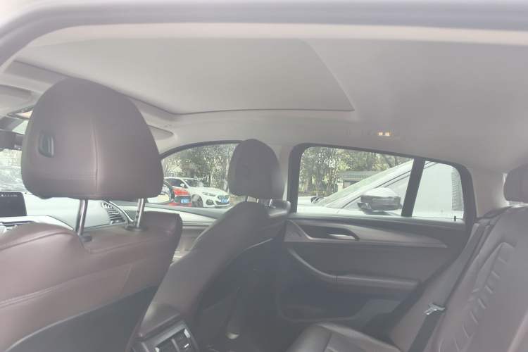 Used BMW X4 2021 xDrive 25i M Sport Package Headliner