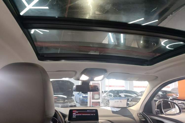 Used BMW X4 2021 xDrive 25i M Sport Package Headliner