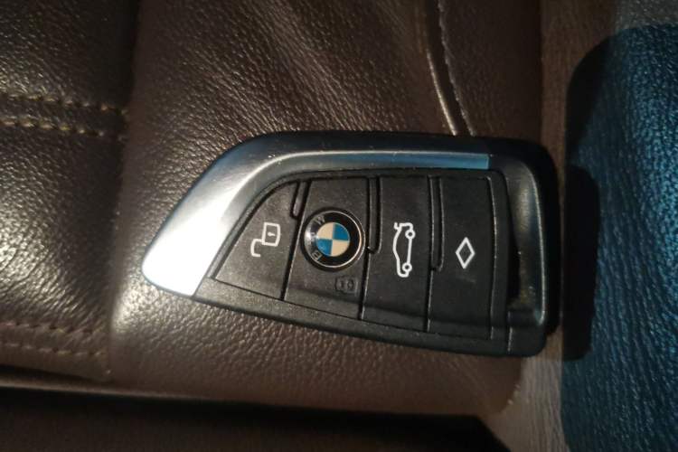 Used BMW X4 2021 Restyled xDrive 25i M Sport Night Edition Package Interior 1