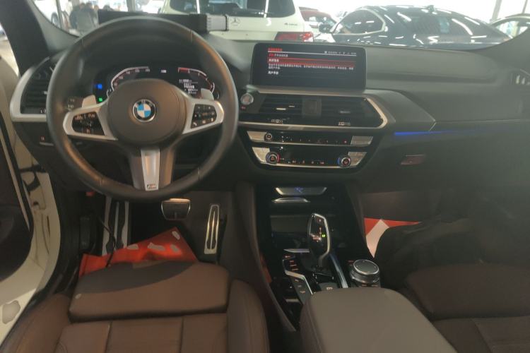 Used BMW X4 2021 Restyled xDrive 25i M Sport Night Edition Package Interior 2