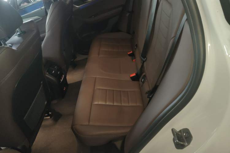 Used BMW X4 2021 Restyled xDrive 25i M Sport Night Edition Package Interior 4