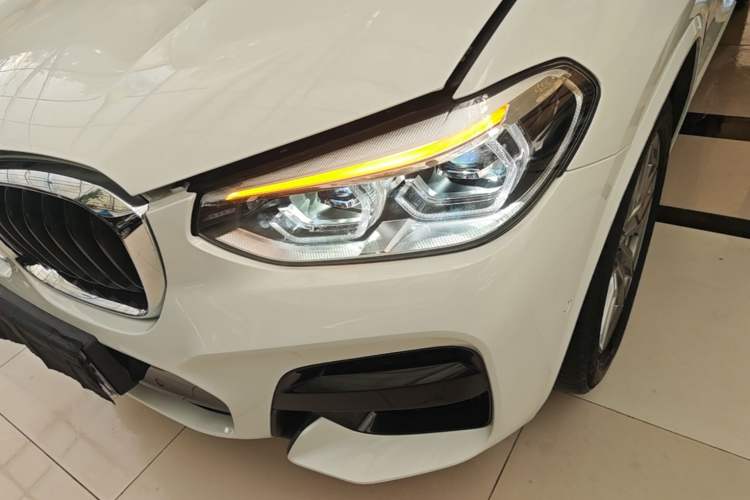 Used BMW X4 2021 xDrive 25i M Sport Package Left Front Headlight