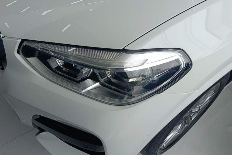 Used BMW X4 2021 Restyled xDrive 25i M Sport Package Left Front Headlight