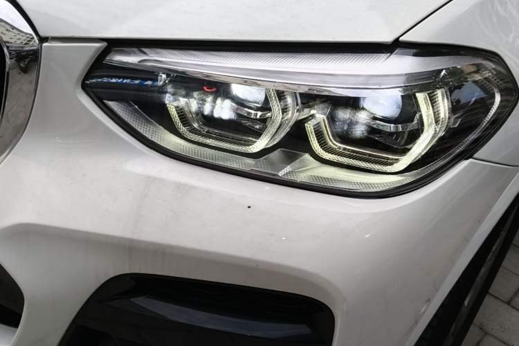 Used BMW X4 2021 xDrive 25i M Sport Package Left Front Headlight