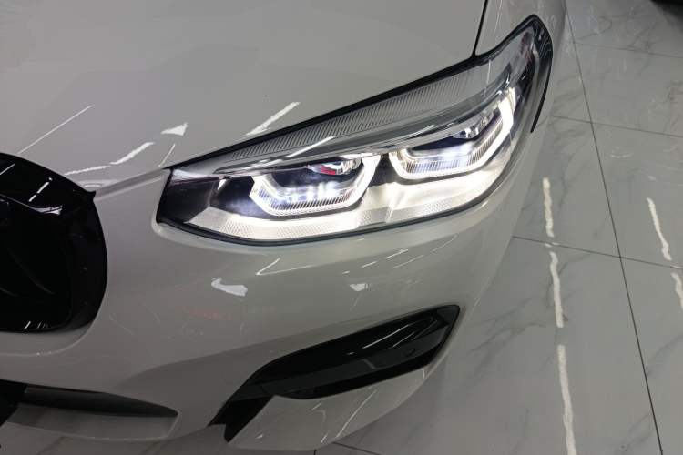 Used BMW X4 2021 xDrive 25i M Sport Night Edition package Left Front Headlight