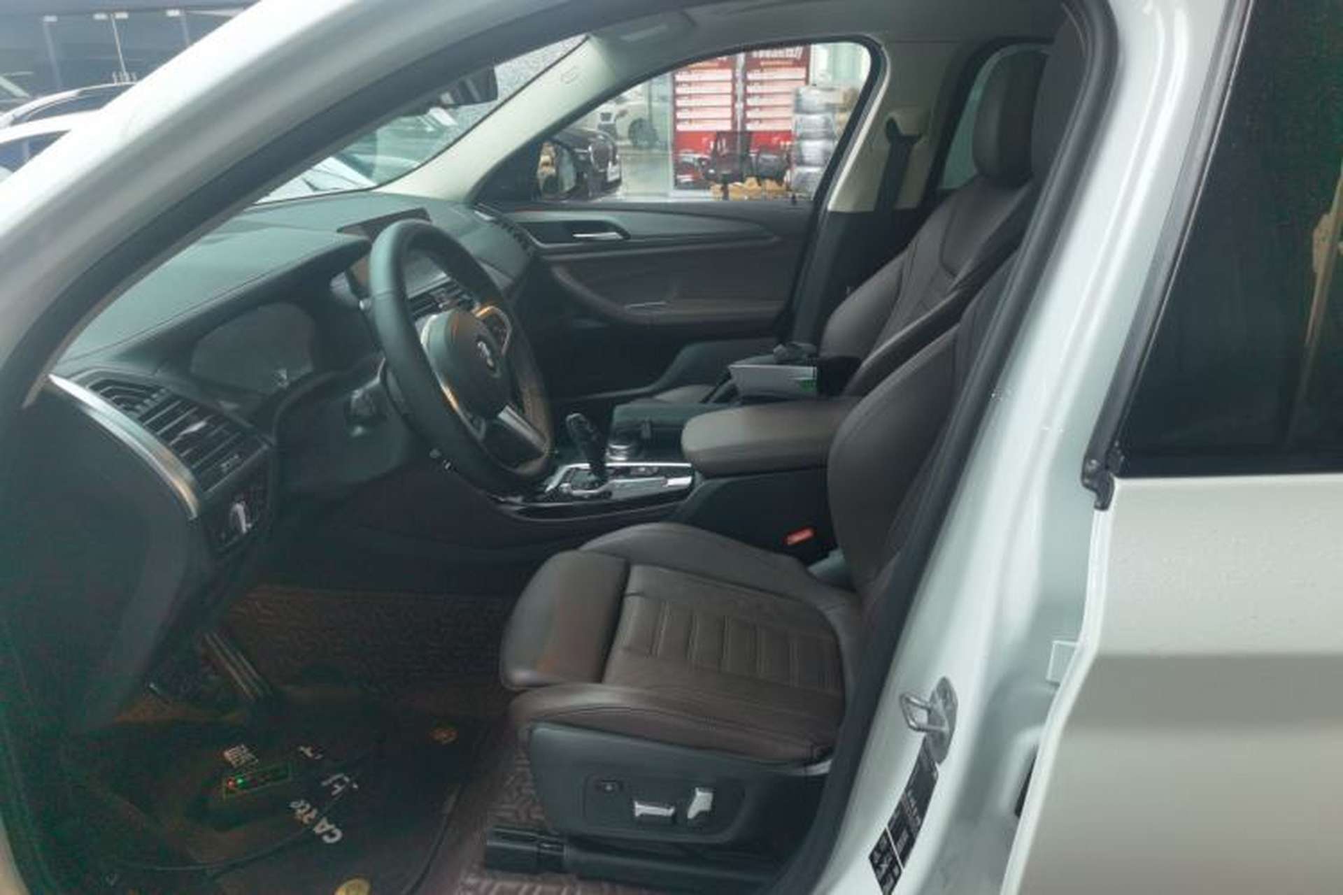 Used BMW X4 2021 xDrive 25i M Sport Package Left Front Seat