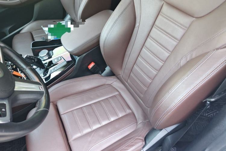 Used BMW X4 2021 xDrive 25i M Sport Package Left Front Seat