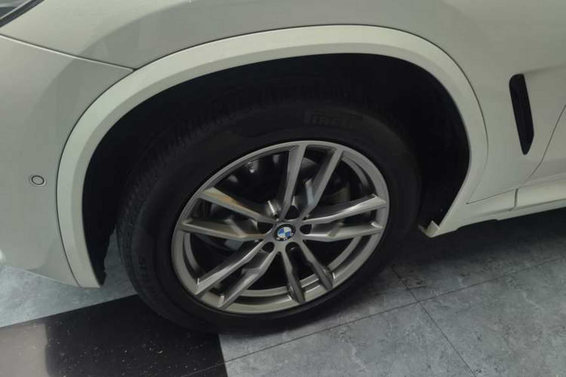 Used BMW X4 2021 xDrive 25i M Sport Package Left Front Wheel Hub