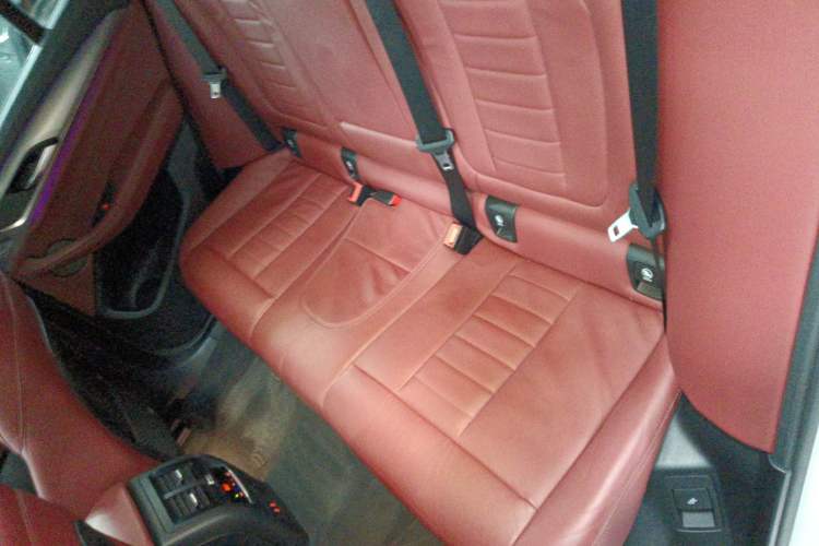 Used BMW X4 2021 Restyled xDrive 25i M Sport Night Edition Package Left Rear Seat