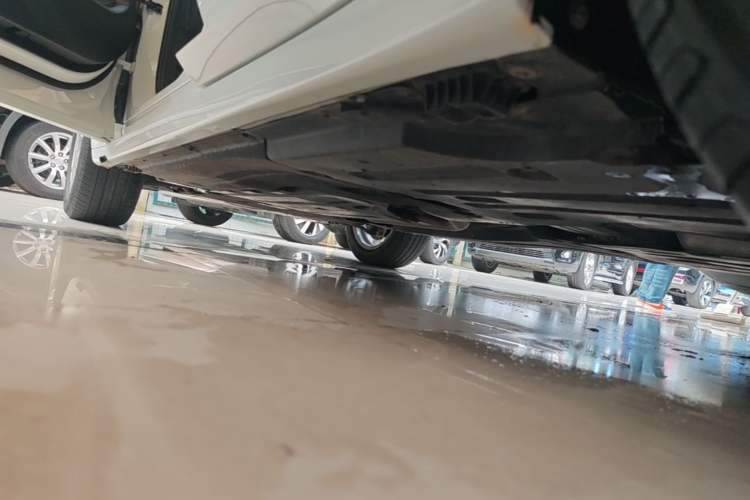 Used BMW X4 2021 xDrive 25i M Sport Package Left Side Sill