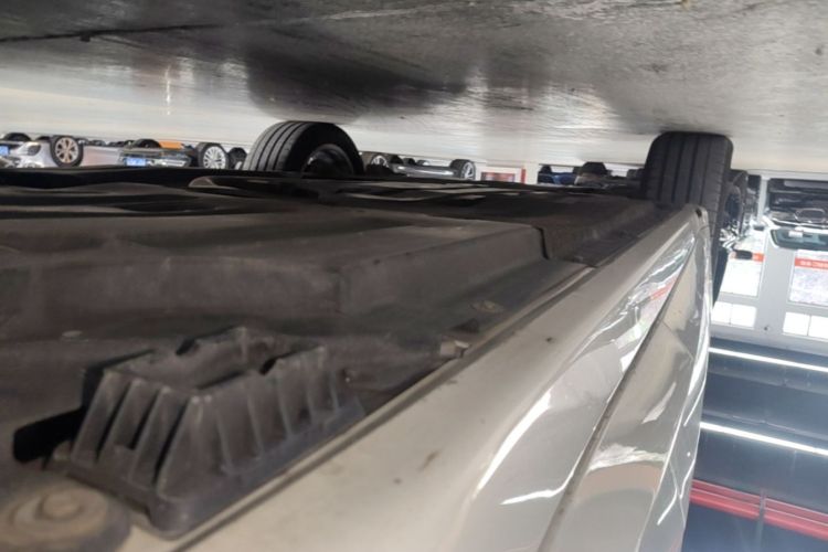 Used BMW X4 2021 xDrive 25i M Sport Package Left Side Sill
