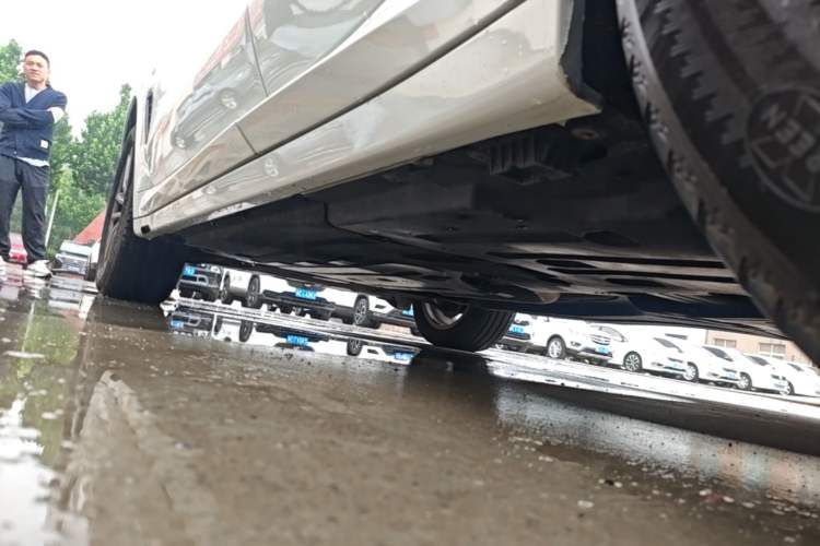 Used BMW X4 2021 xDrive 25i M Sport Package Left Side Sill