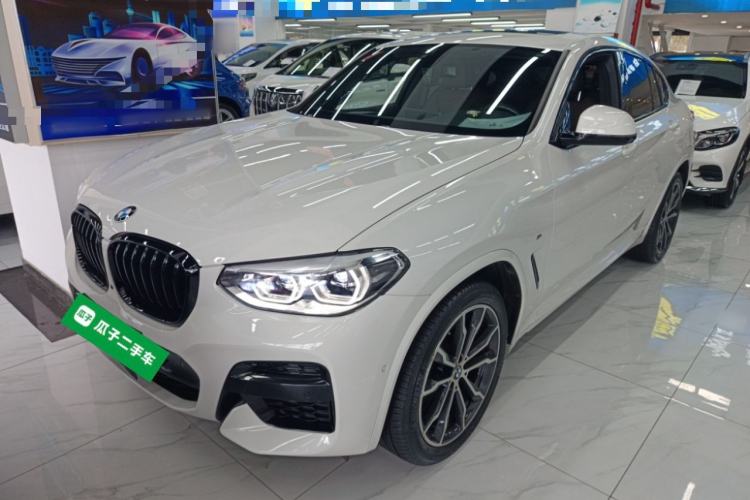 Used BMW X4 2021 xDrive 25i M Sport Night Edition package Left Side