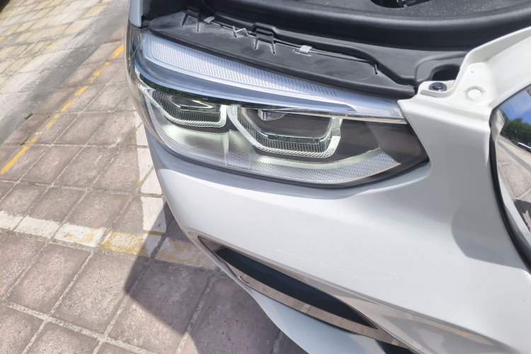 Used BMW X4 2021 xDrive 25i M Sport Package Right Front Headlight